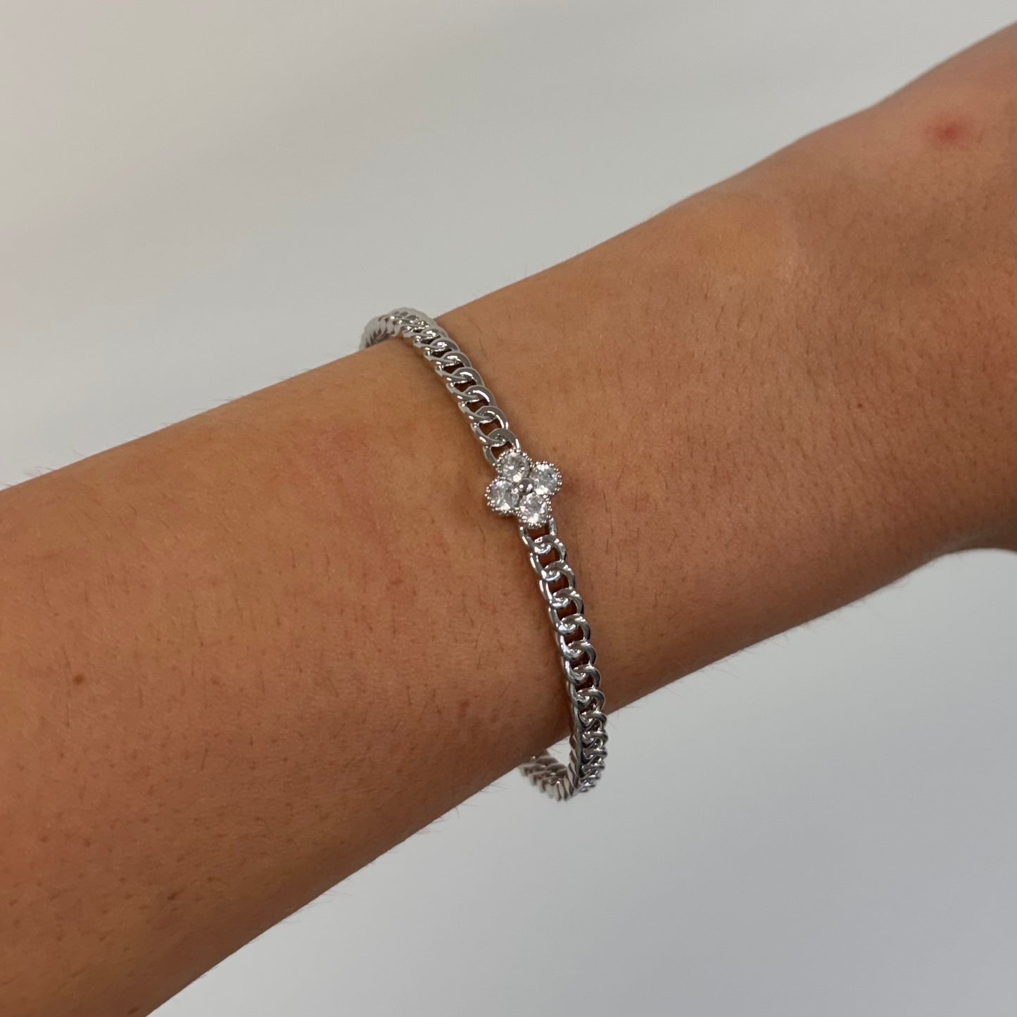 Silver Clover Chain Bangle