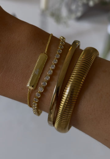 Engraved Bar Bracelet