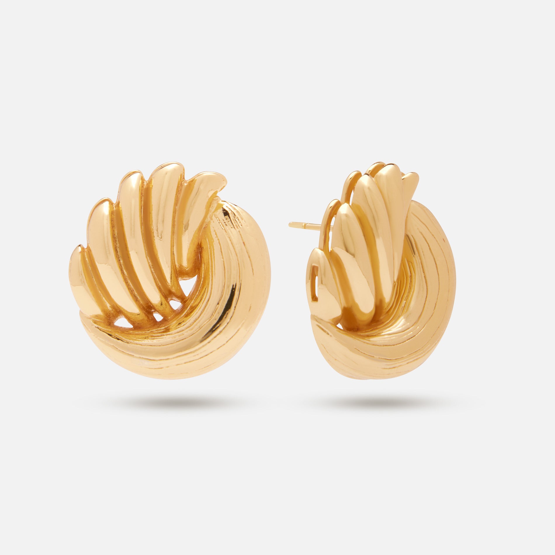 Duo Texture Statement Earring Gold 4