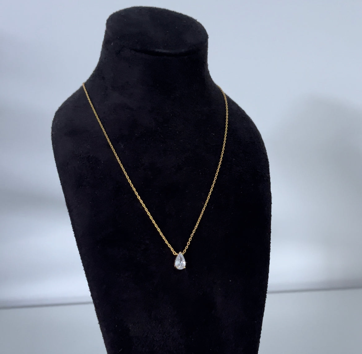 Tear Drop Diamante Necklace - 18ct Gold Plated