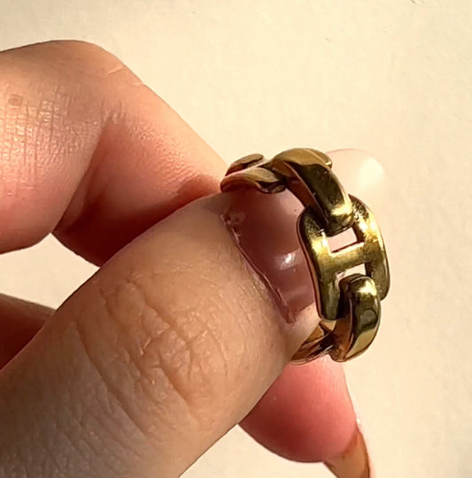 Gold Raya Chunky Ring